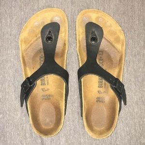 Black size 38 birkenstocks